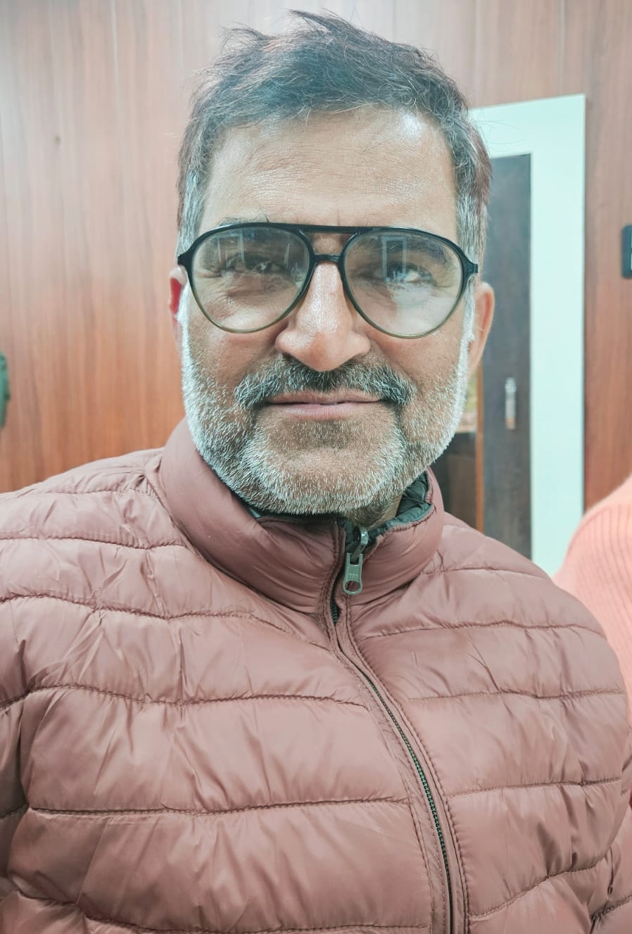 Dr Satyendra Jha
